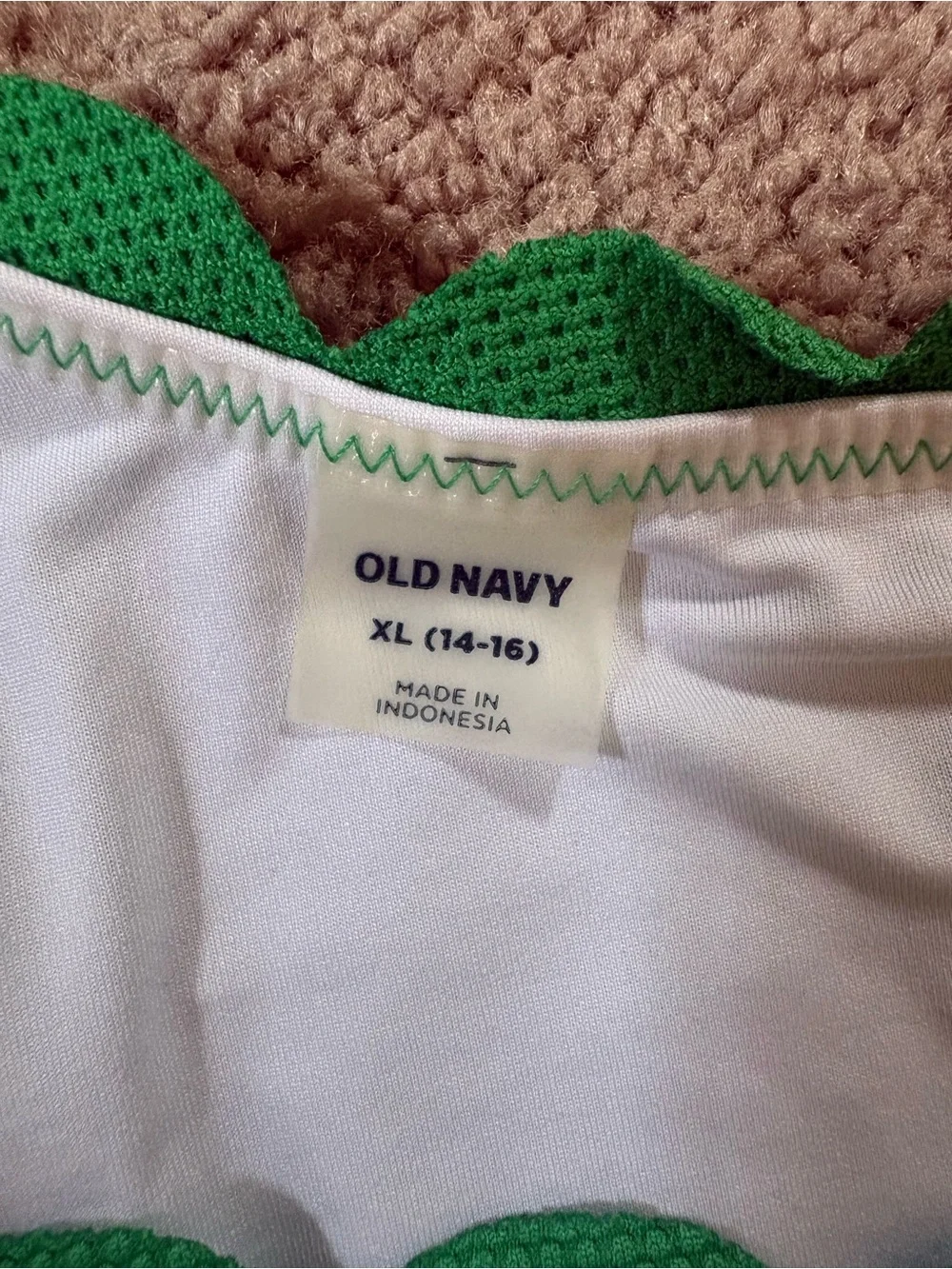 Old Navy Green Scalloped-Edge Swimsuit Top NEVER WORN